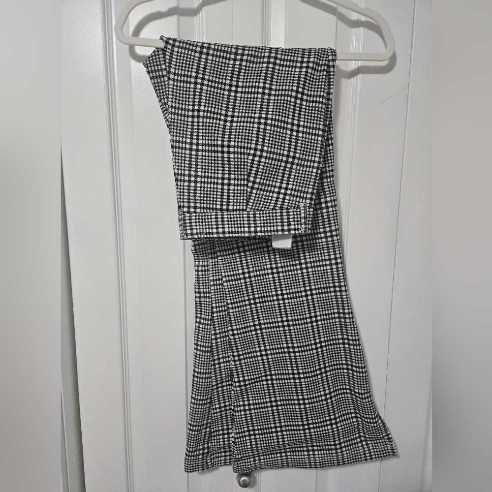 Hollister Monochrome Checkered Pants